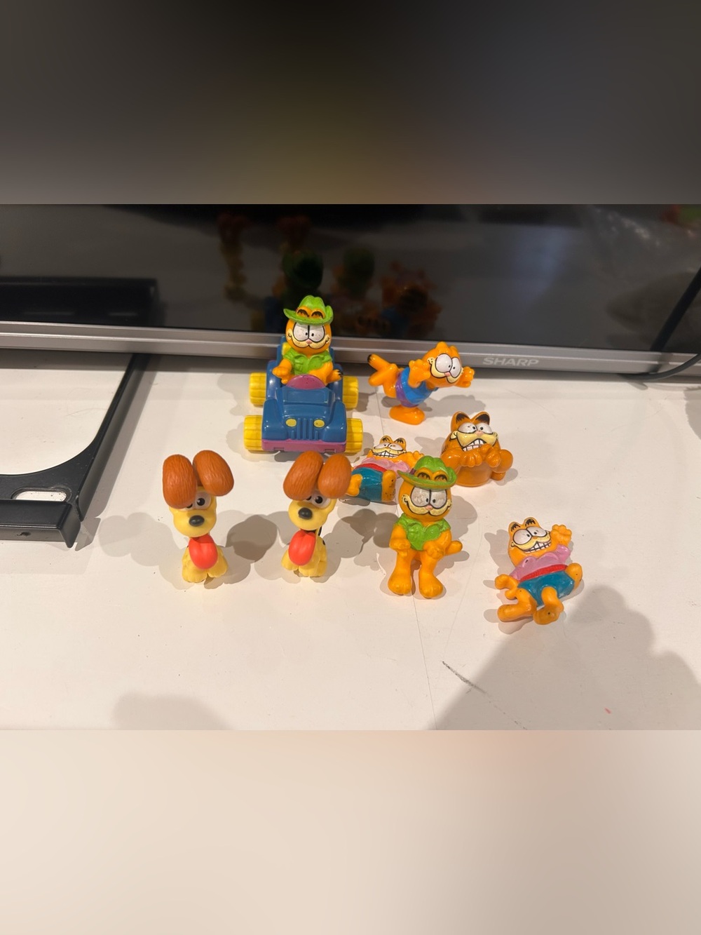 Garfield bundle - Picture 2 of 4